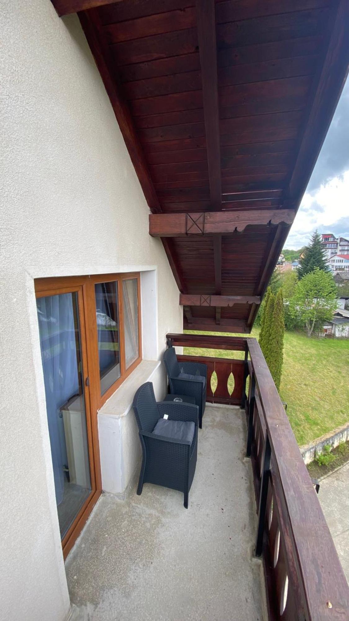 Bellestay Braşov Esterno foto